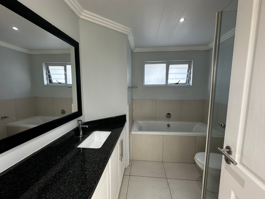 To Let 3 Bedroom Property for Rent in Nahoon Eastern Cape